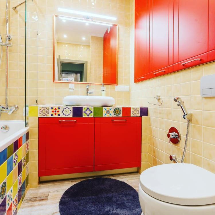 Vip 2 Rooms 75M2 Center Of Obolon Near River Side Kyiv Exterior photo